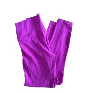 Athleta 7/8 Leggings